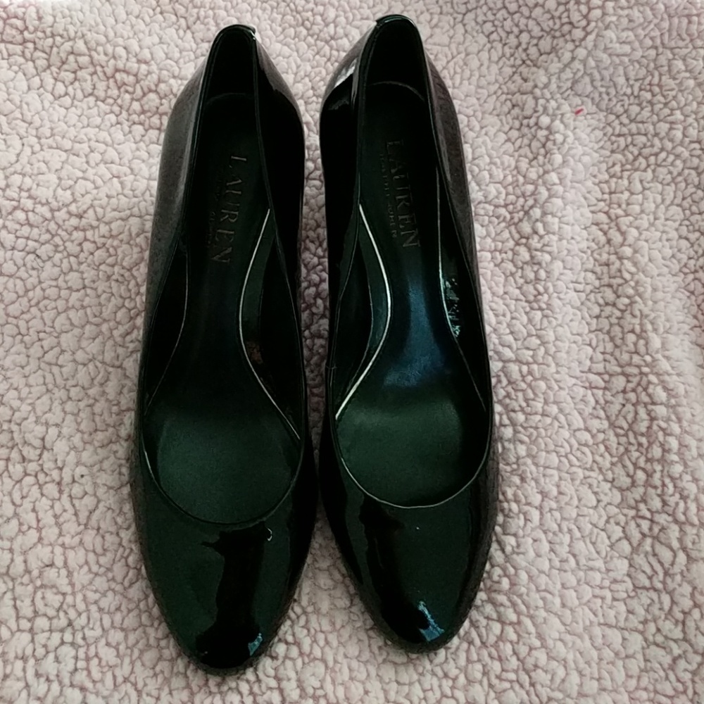 Black heels